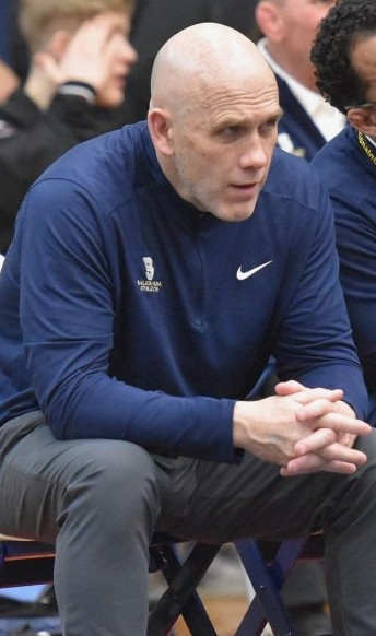 Coach Gary Munch